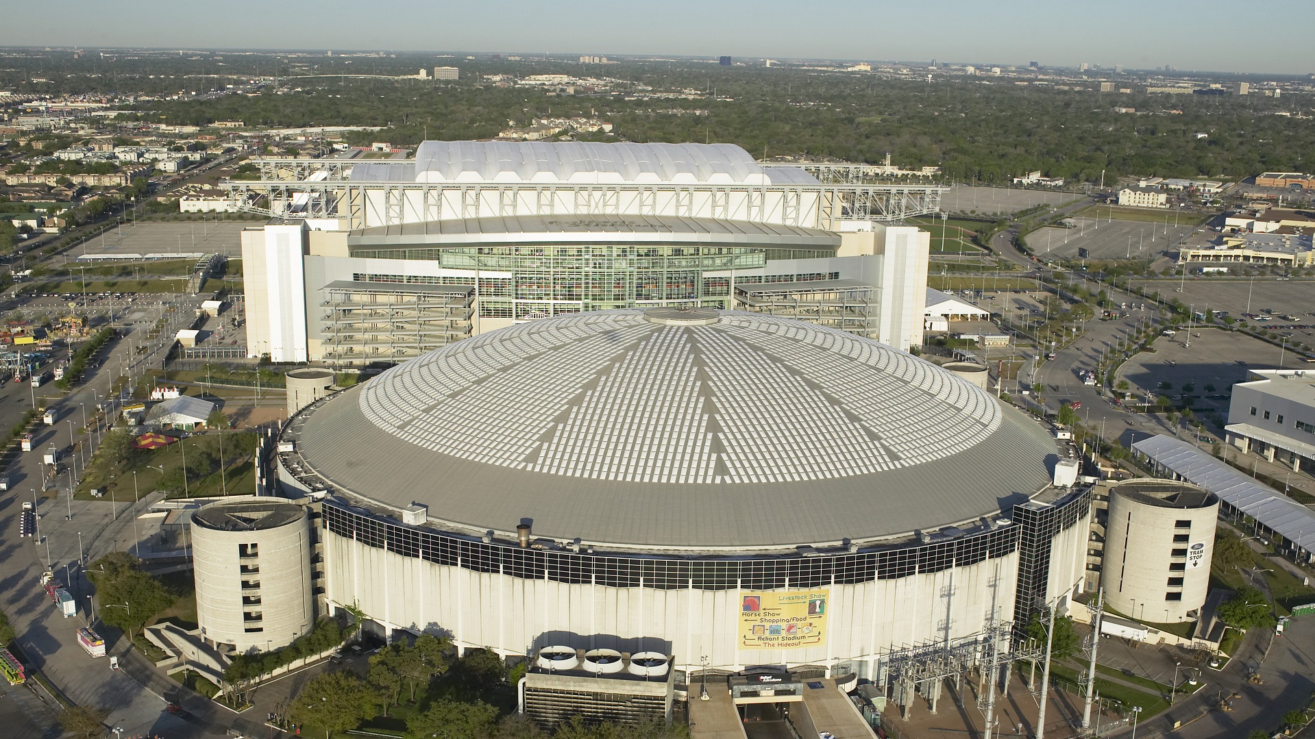 Houston Car Hire for Summer 2026 Football